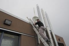 Matt-VE7MJC-Installing-5_8-GHz-Dish